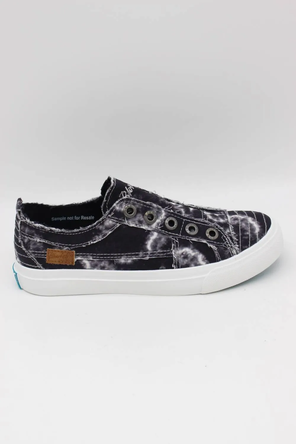Women's Play Sneakers In Shadow Tie Dye