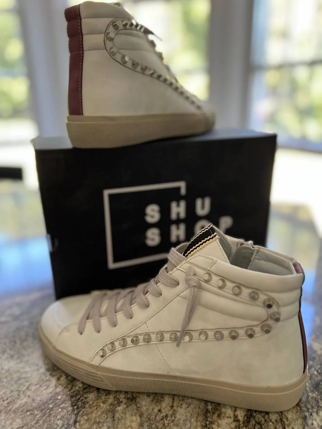 Women's Roxie Sneakers In White