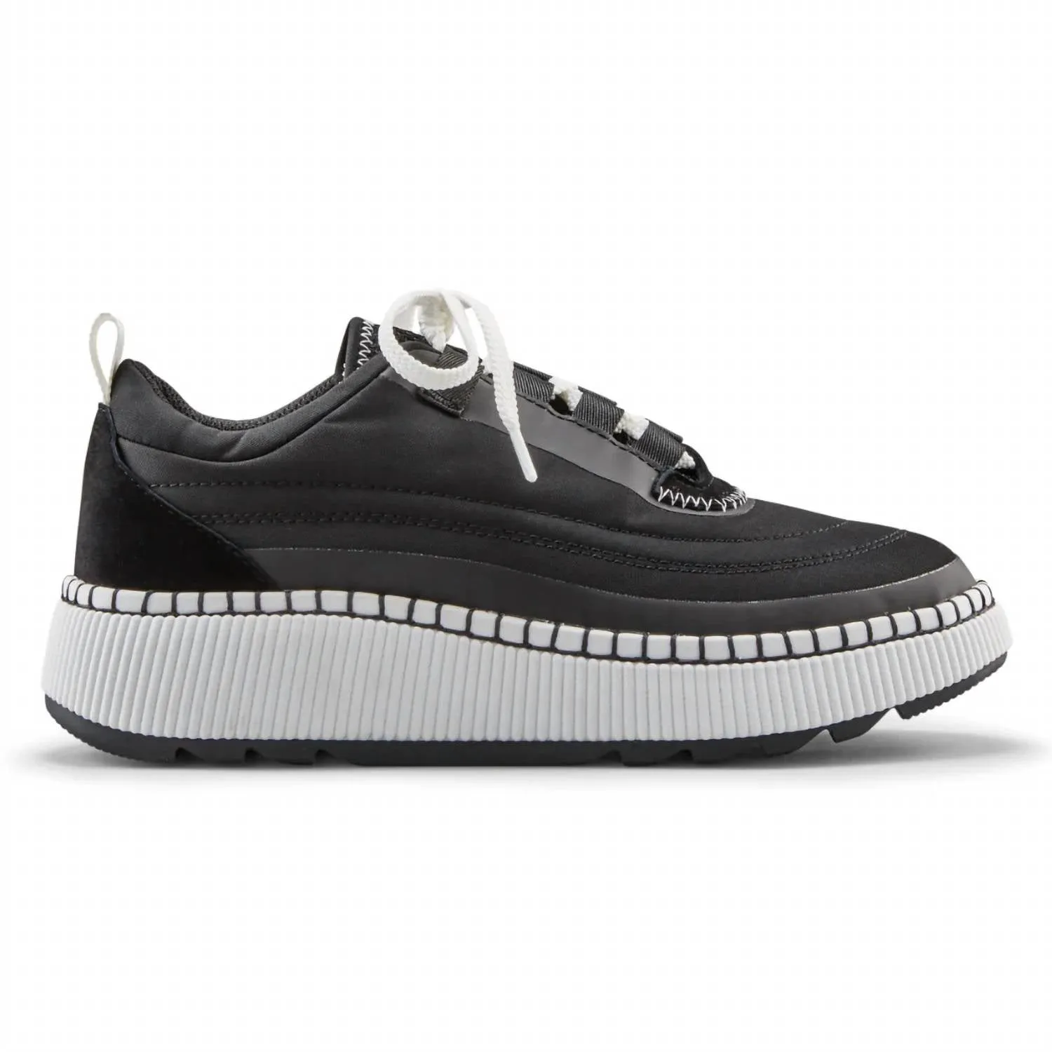 Women's Sayah Sneaker In Black/white
