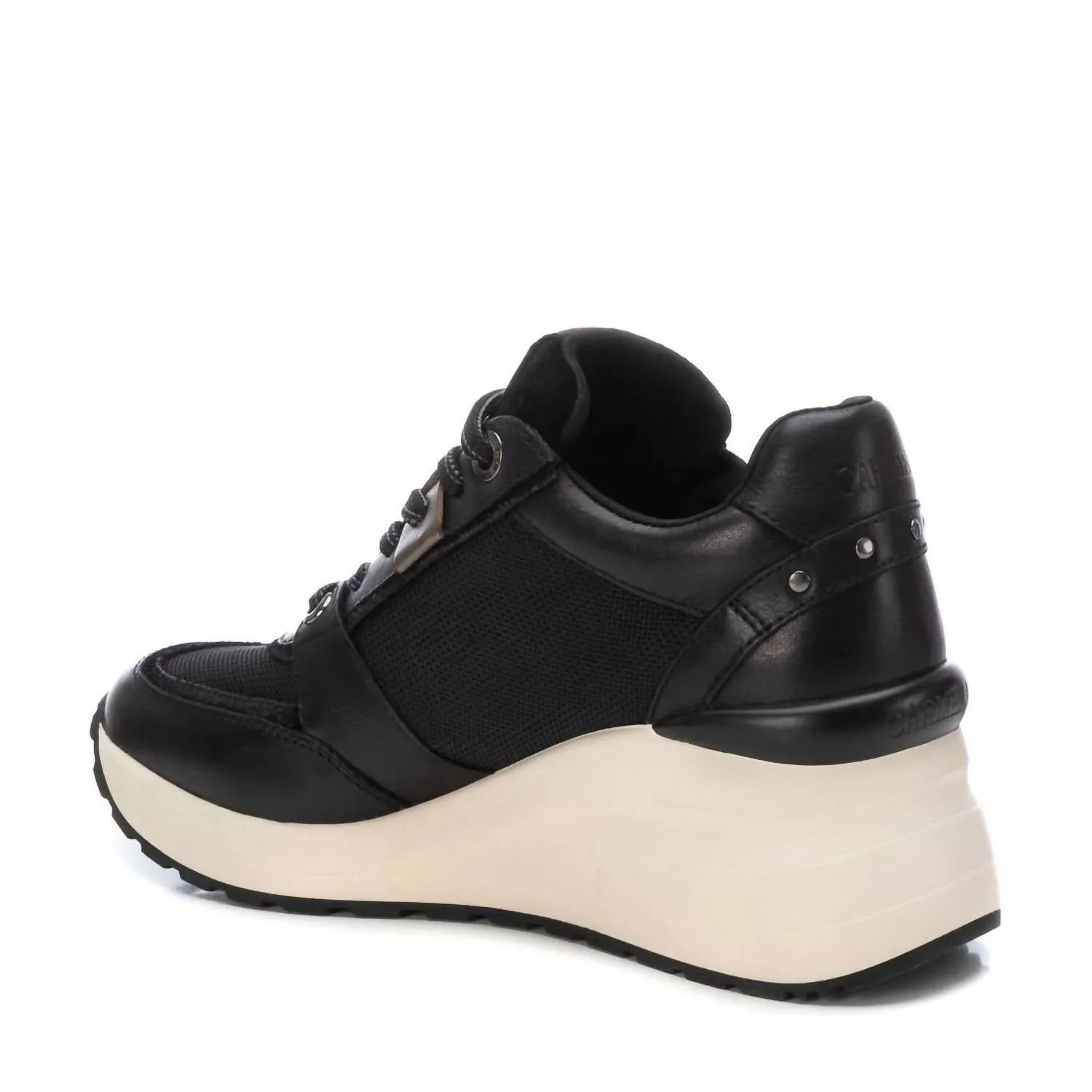 Women's Trainer Sneakers In Black