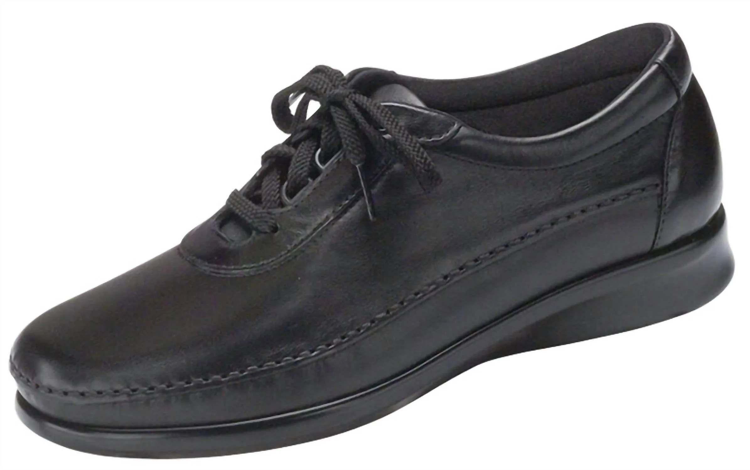 Women's Traveler Athletic Lace Up Shoe In Black