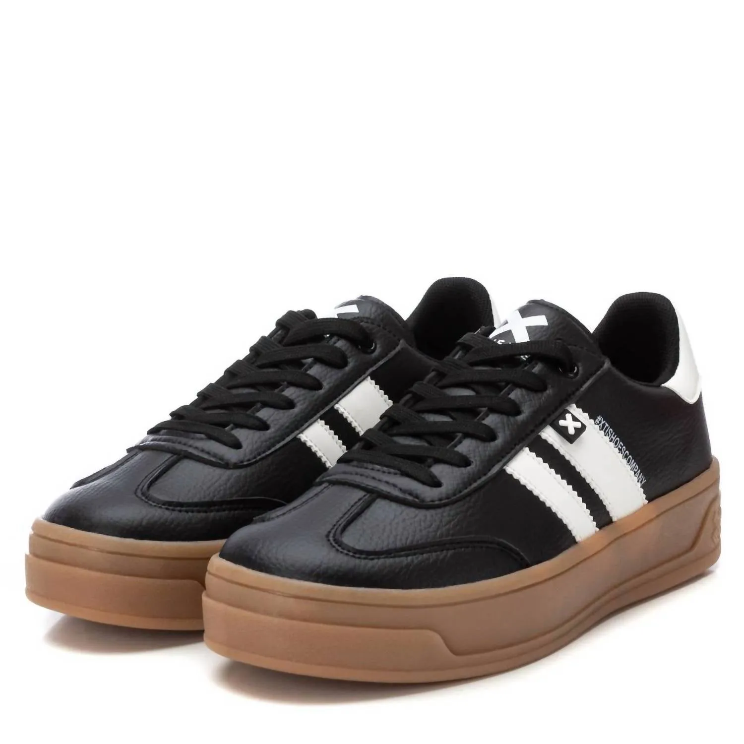 Women's Urban Fashion Sneakers In Black