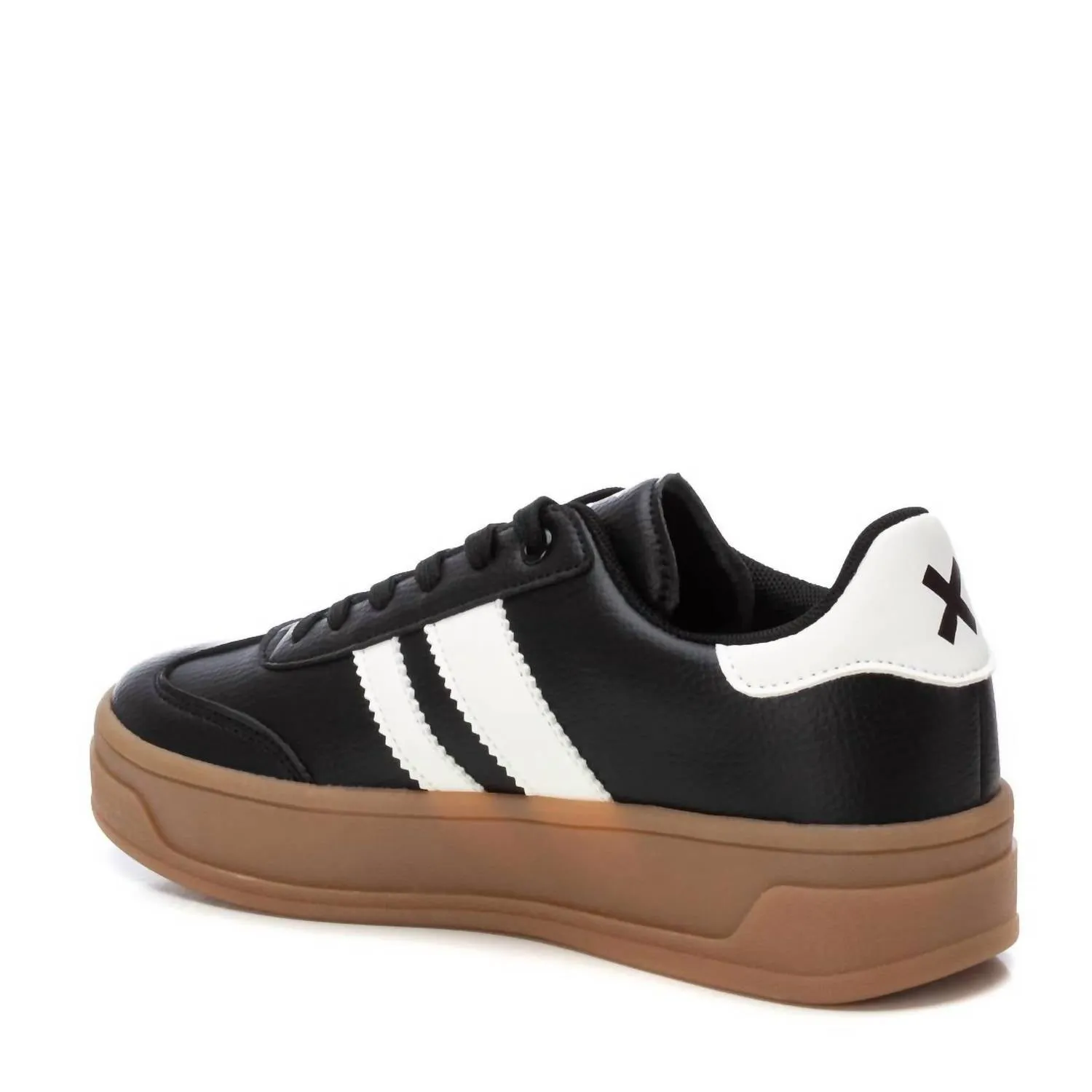 Women's Urban Fashion Sneakers In Black