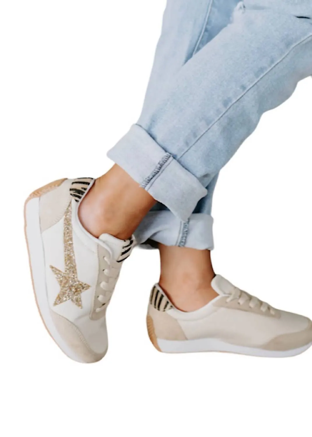 Women's Vintage Sneakers In Cream