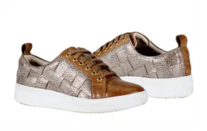 Women's Yuli Ana Sneakers In Tan Silver